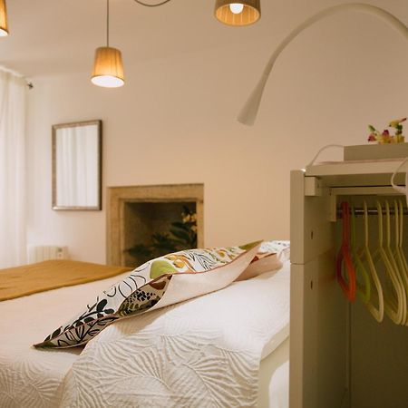 Roompedra Apartamentos Turisticos 산티아고데콤포스텔라 외부 사진