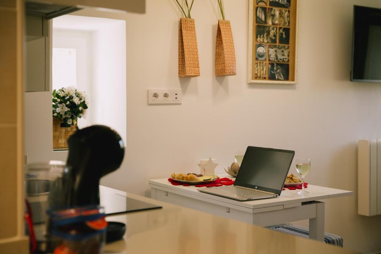 Roompedra Apartamentos Turisticos 산티아고데콤포스텔라 외부 사진