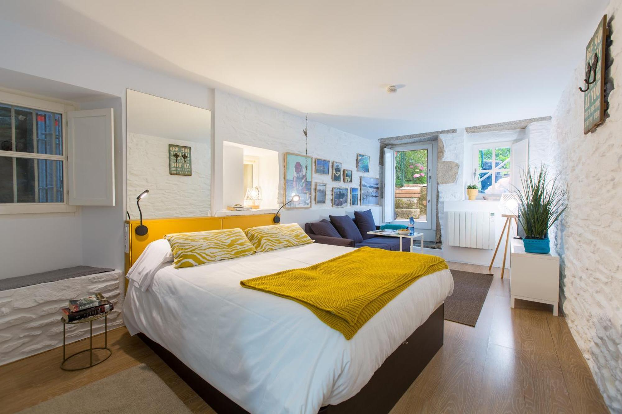 Roompedra Apartamentos Turisticos 산티아고데콤포스텔라 외부 사진