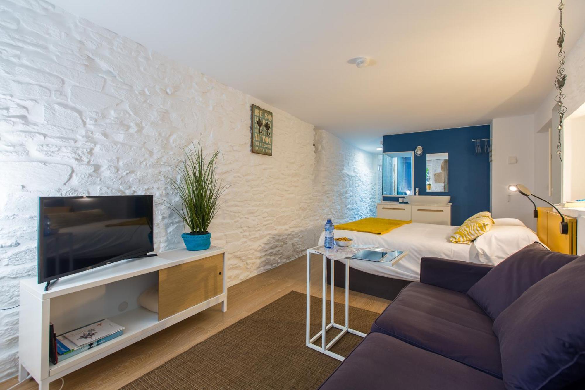 Roompedra Apartamentos Turisticos 산티아고데콤포스텔라 외부 사진