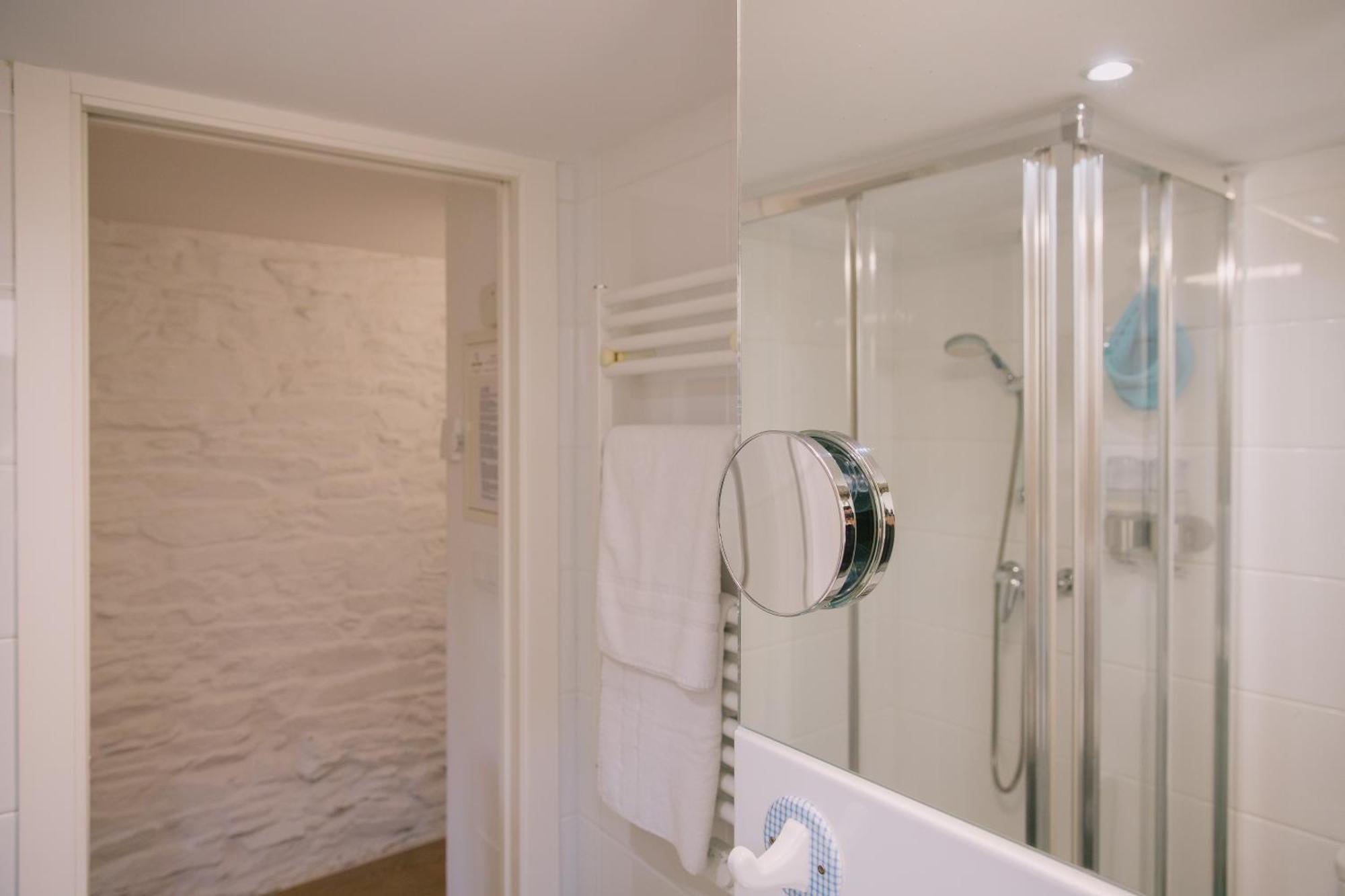 Roompedra Apartamentos Turisticos 산티아고데콤포스텔라 외부 사진