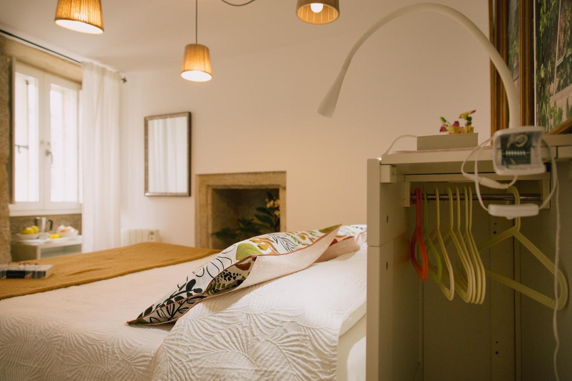 Roompedra Apartamentos Turisticos 산티아고데콤포스텔라 외부 사진