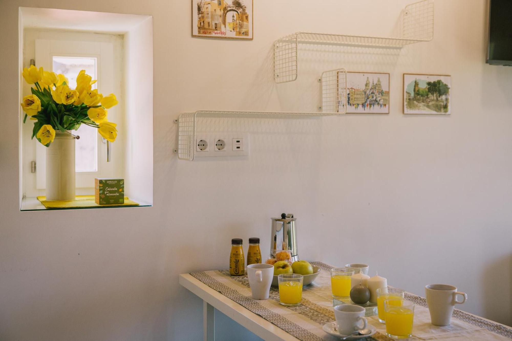 Roompedra Apartamentos Turisticos 산티아고데콤포스텔라 외부 사진