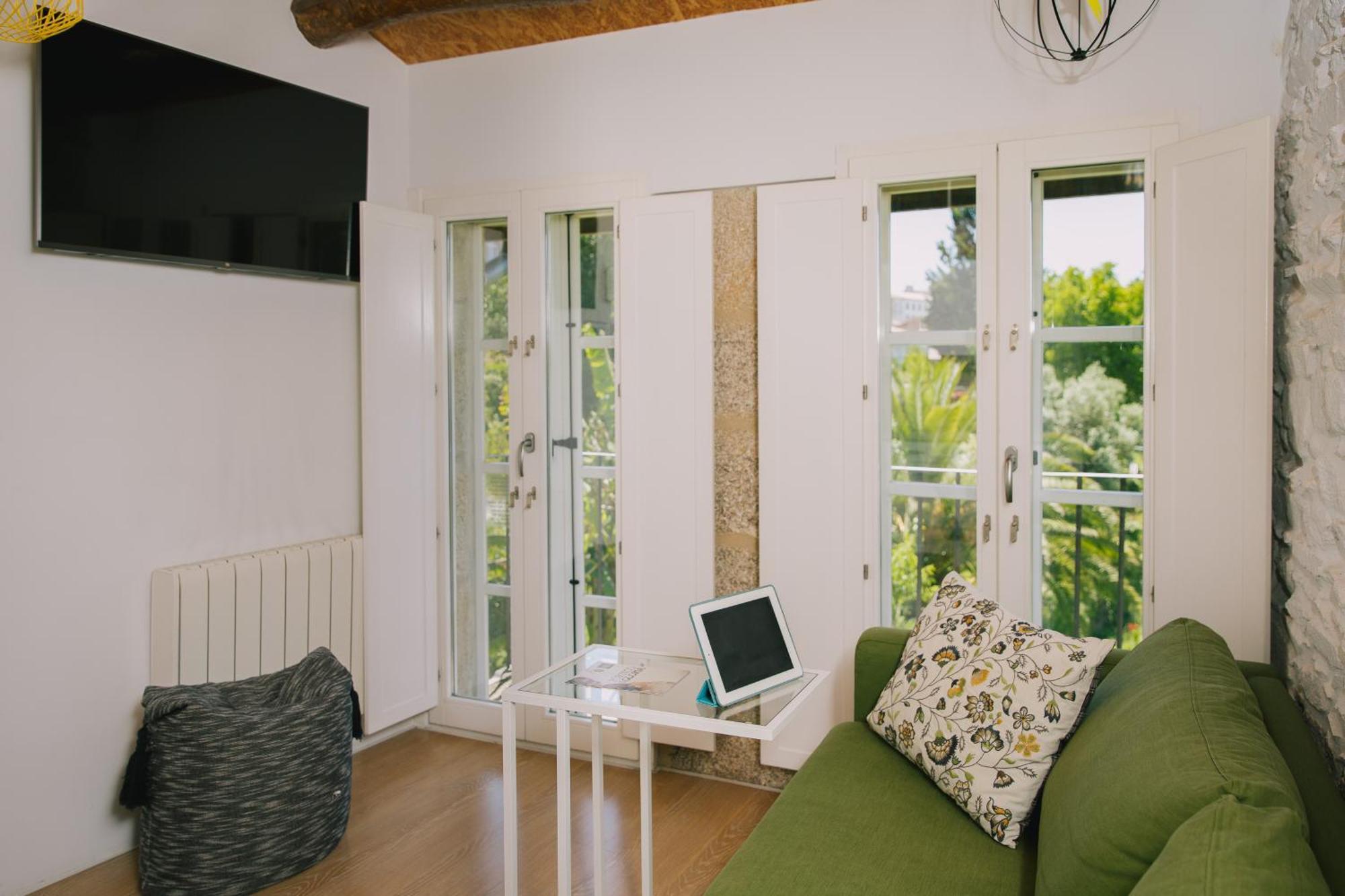 Roompedra Apartamentos Turisticos 산티아고데콤포스텔라 외부 사진