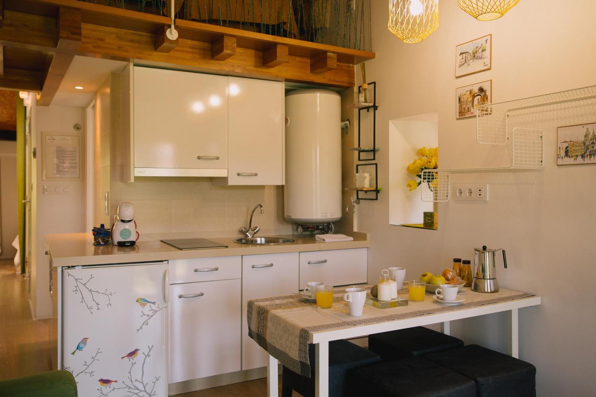Roompedra Apartamentos Turisticos 산티아고데콤포스텔라 외부 사진